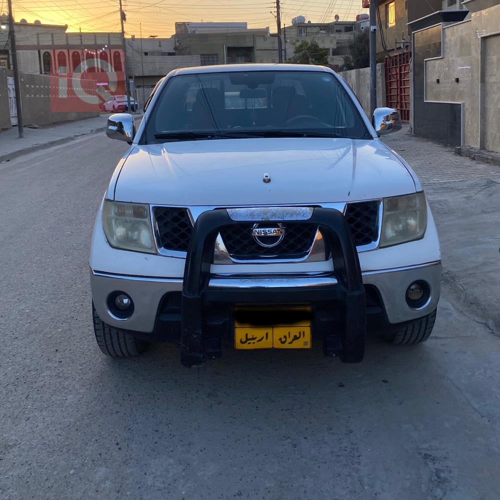 نیسان نەڤارا